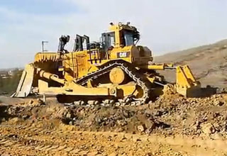 5 year old bulldozer prodigy